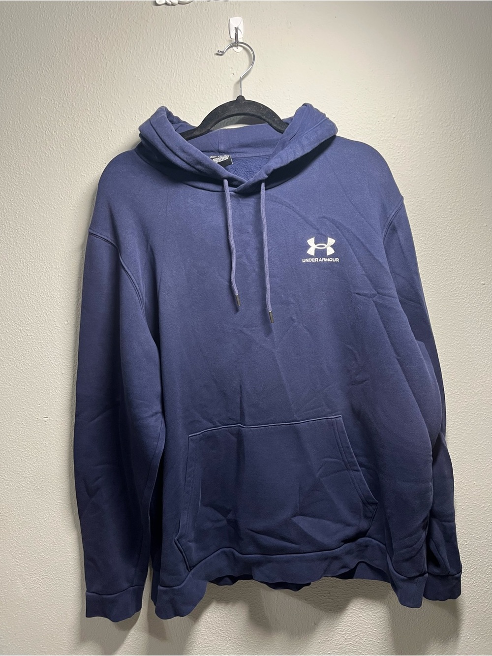 Under Armour Men’s Navy Blue Pullover Hoodie